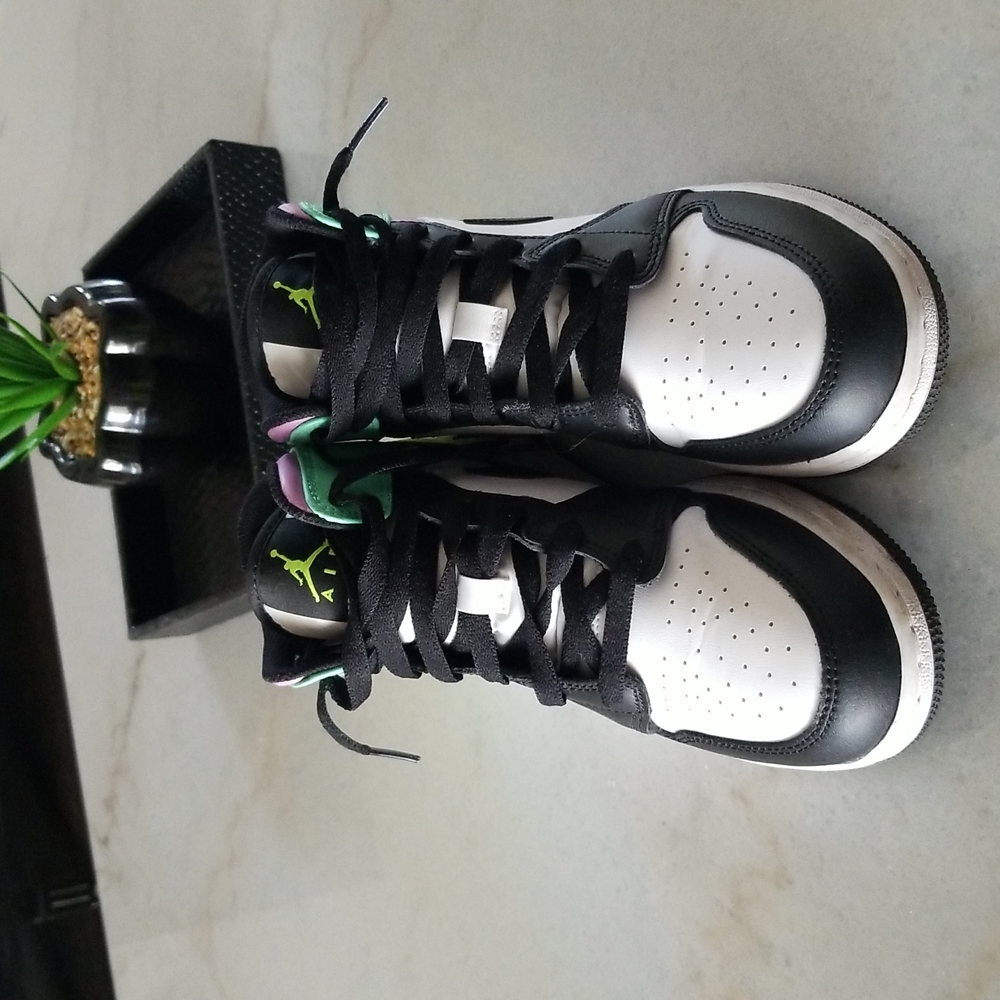 Nike Air Jordans with box